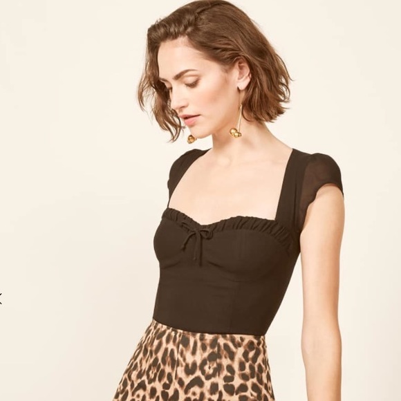 Reformation Tops - NWOT Reformation Maren Top Size 8